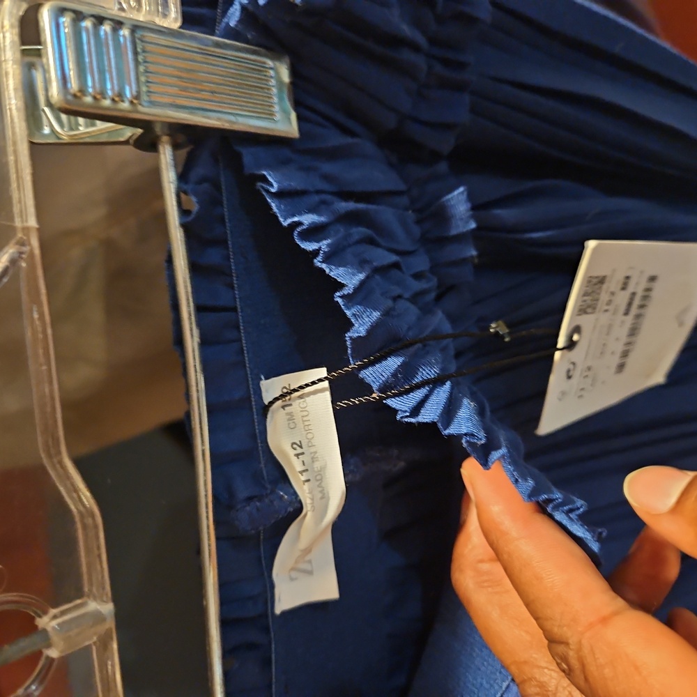 Pants - Picture 3 of 4